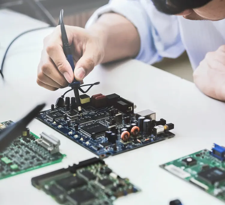 การออกแบบและเค้าโครง PCB